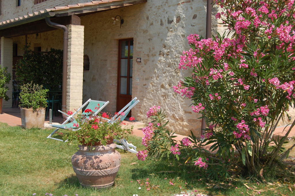 Penzion Vecchio Fienile Barberino di Val dʼElsa Exteriér fotografie